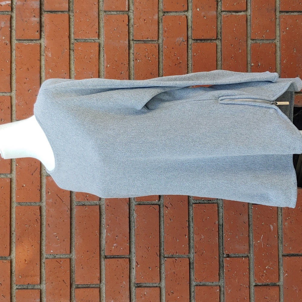 MICHAEL Kors Women's Knit Tunic Sweater in Heather Grey size Medium - Picture 6 of 15